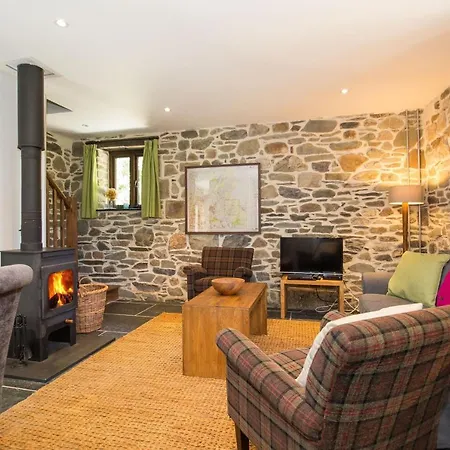 Lena Cottage: Eco-Friendly Dartmoor Retreat at Wringworthy Farm Marytavy Exterior photo