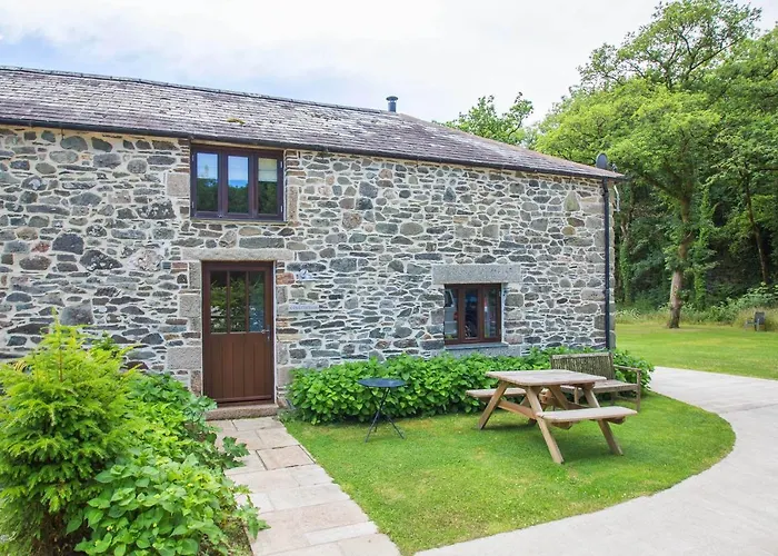 Lena Cottage At Wringworthy Farm On Dartmoor National Park, Close To Tavistock, Ideal Base For Exploring Devon And Cornwall, Hiking, Horse Riding, Golf, Fuelled By Green Energy