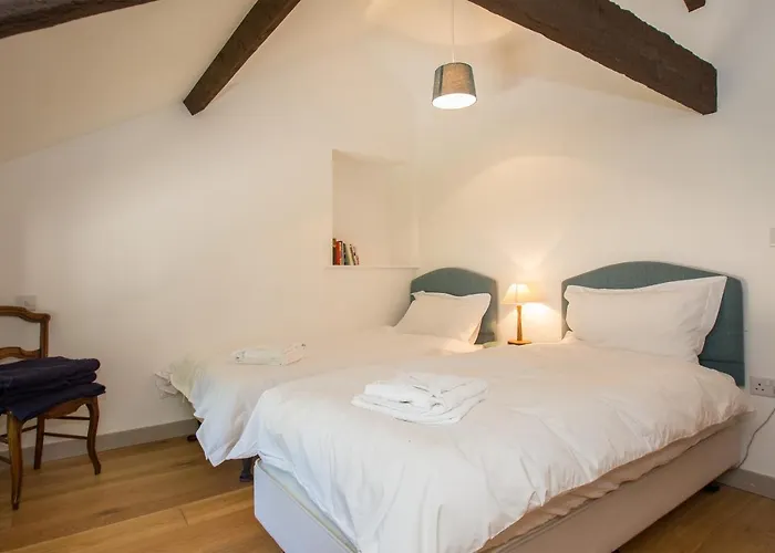 Lena Cottage At Wringworthy Farm On Dartmoor National Park, Close To Tavistock, Ideal Base For Exploring Devon And Cornwall, Hiking, Horse Riding, Golf, Fuelled By Green Energy